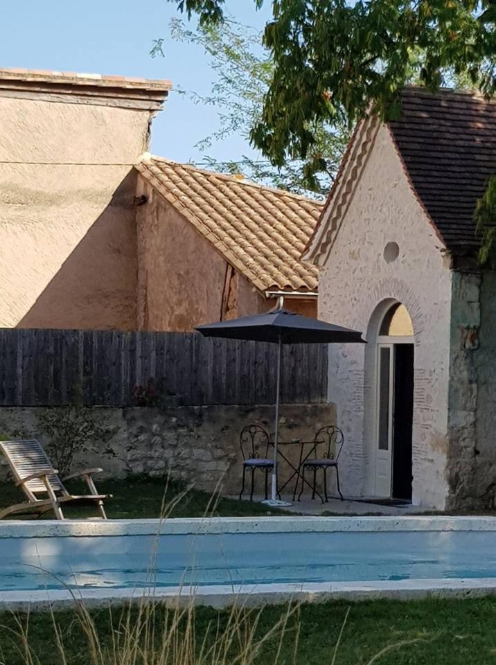 La Maison Bleue Villeréal Buitenkant foto